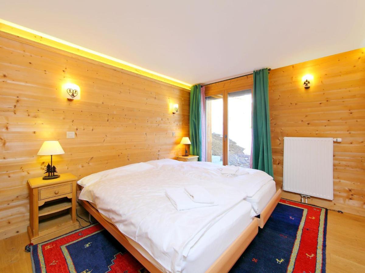 Chalet Khamariah By Interhome วิลลาร์-ซูร์-โอลง ภายนอก รูปภาพ